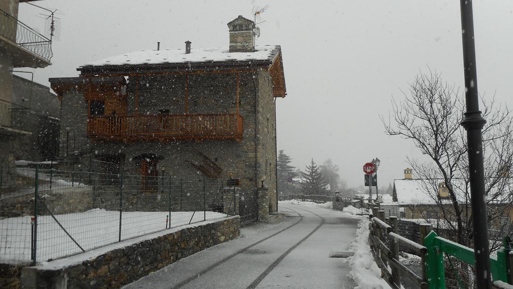 Appartamento La Luge Saint-Christophe Esterno foto